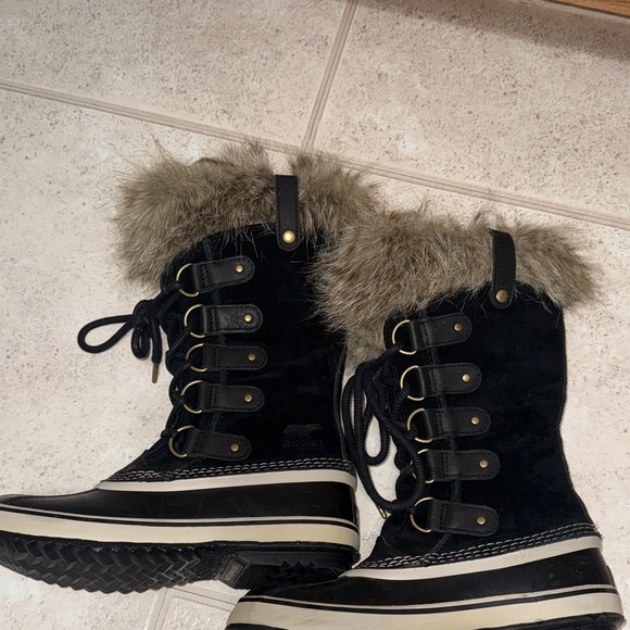 Sorel Joan of arctic snow boots - Picture 2 of 9